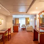 Azal Pyramids G-Hotel