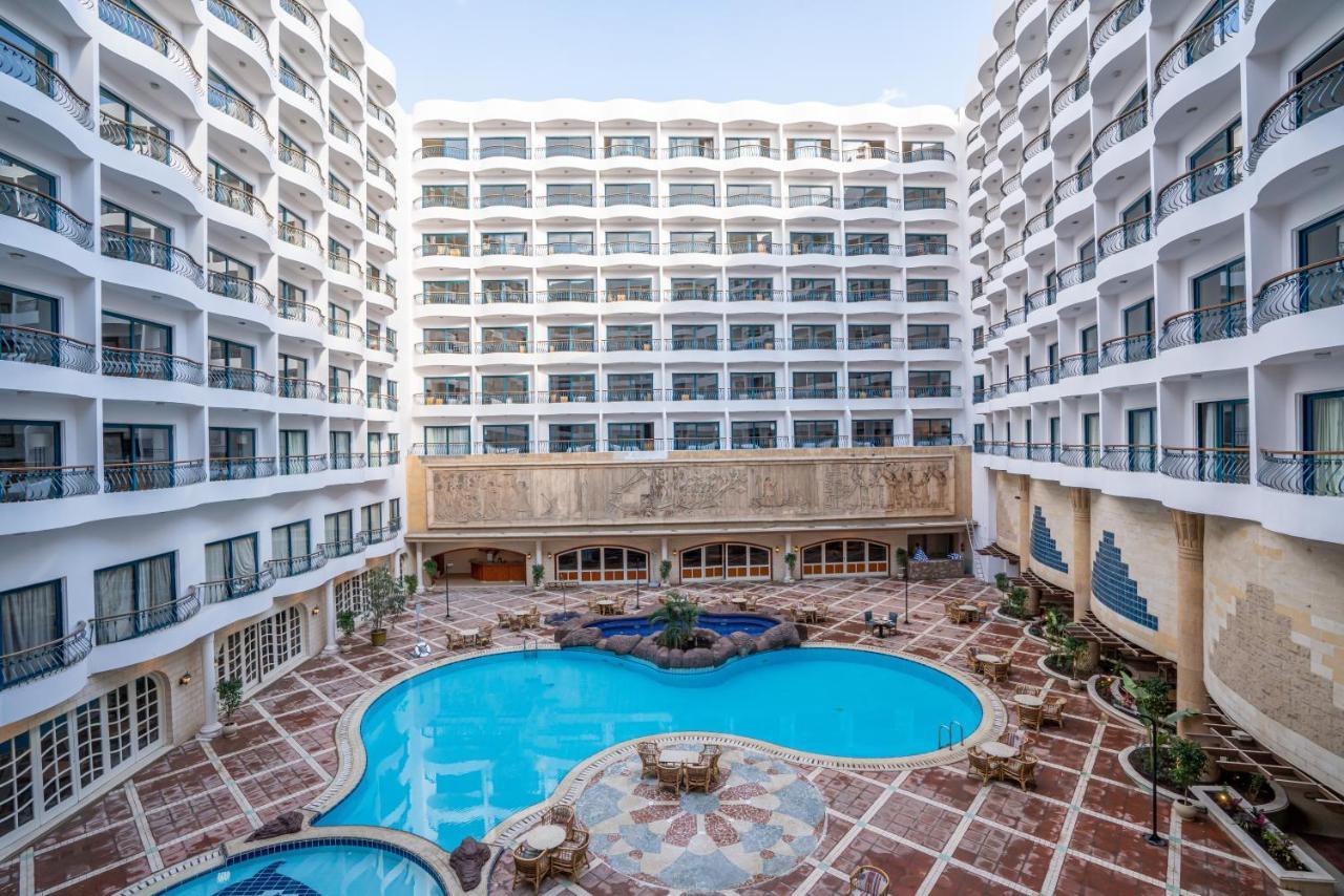 Azal Pyramids G-hotel Hotel